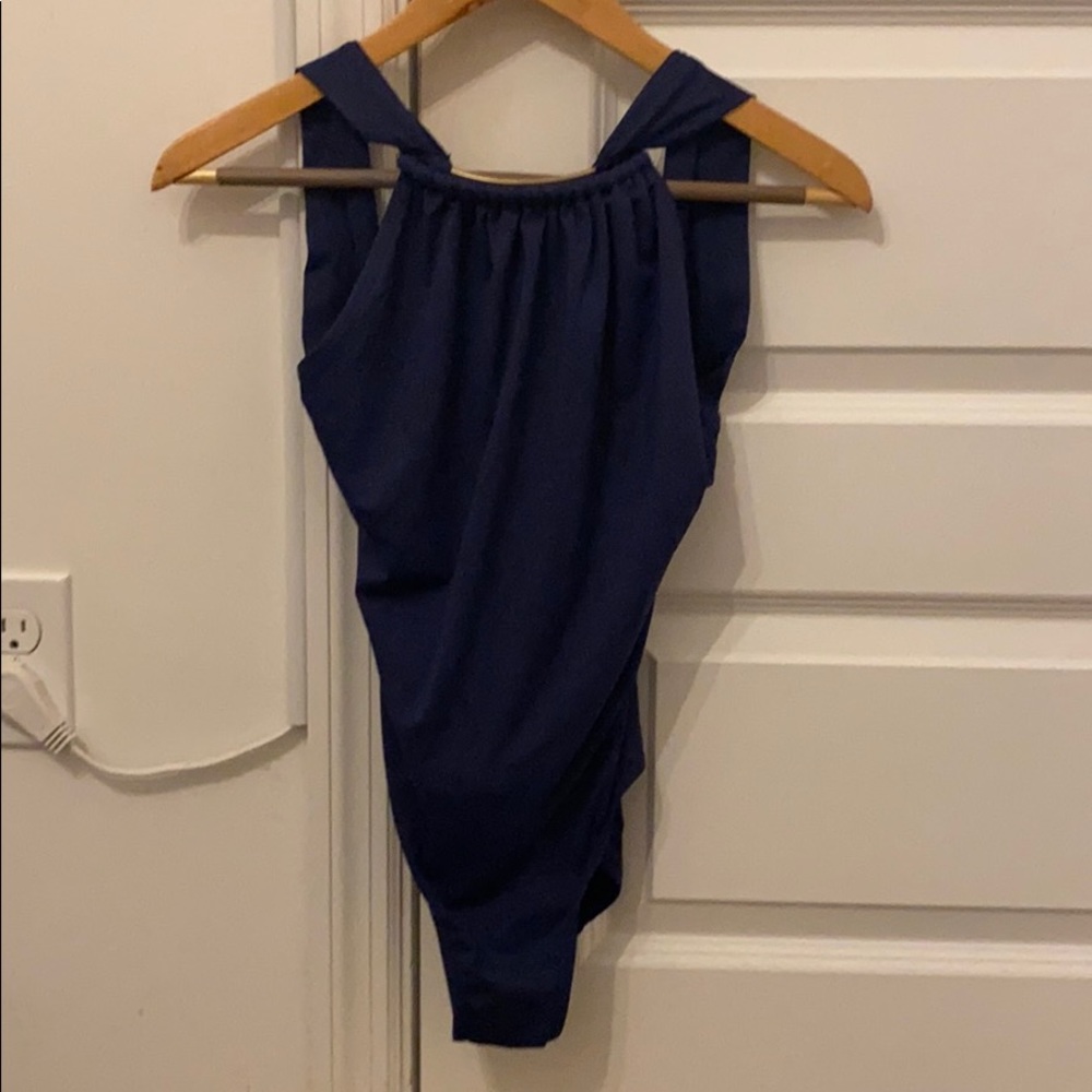 Vince Camuto High Ruched Neck Maillot Swimsuit 👙